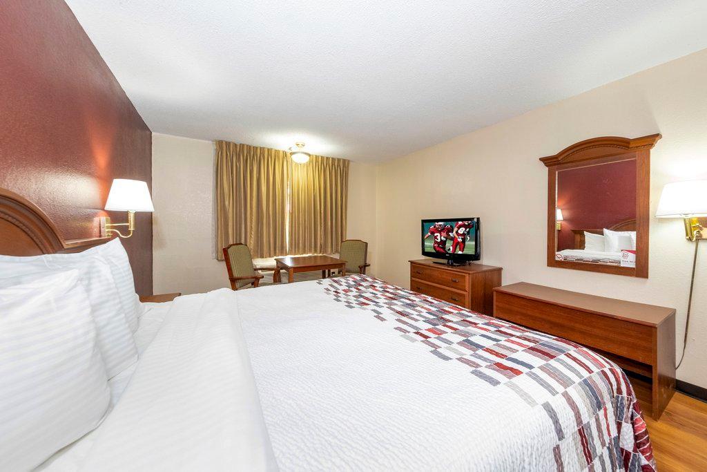 Red Roof Inn Meridian Bagian luar foto