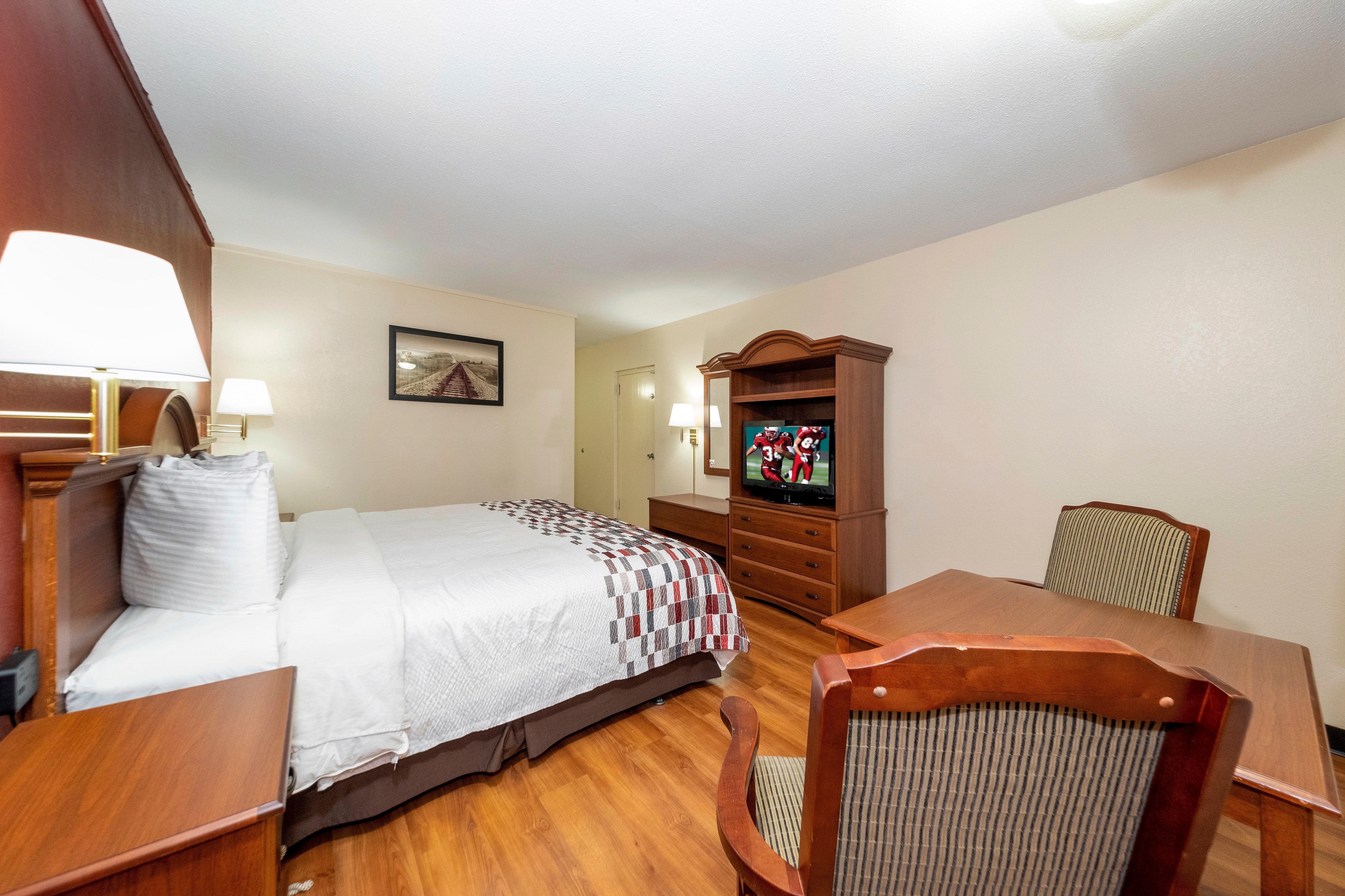 Red Roof Inn Meridian Bagian luar foto